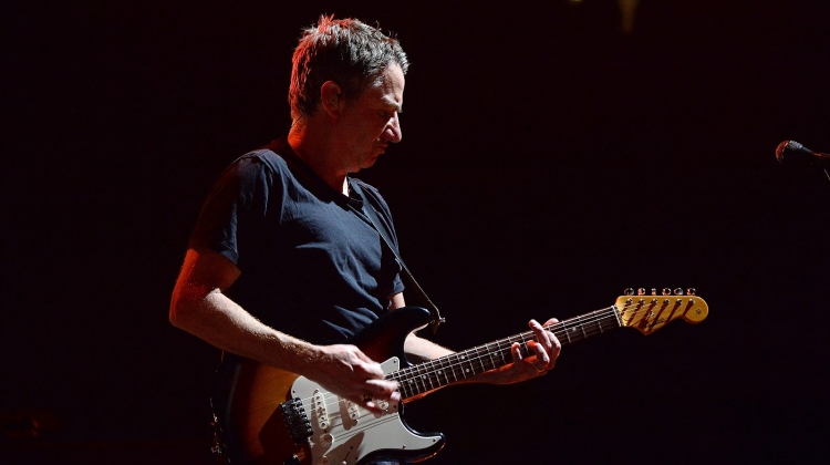 stonegossard-2016-kevinmazur-wireimage-getty-web-crop.jpg, Kevin Mazur / Wireimage / Getty